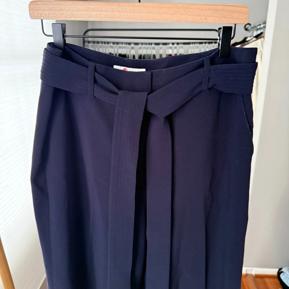 Boden Hampstead Wide Leg Navy Trousers - Picture 4 of 9